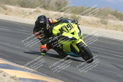 media/May-05-2025-Moto Forza (Mon) [[3c1838c5e5]]/2-B Group/Session 2 (Turn 7 Inside)/